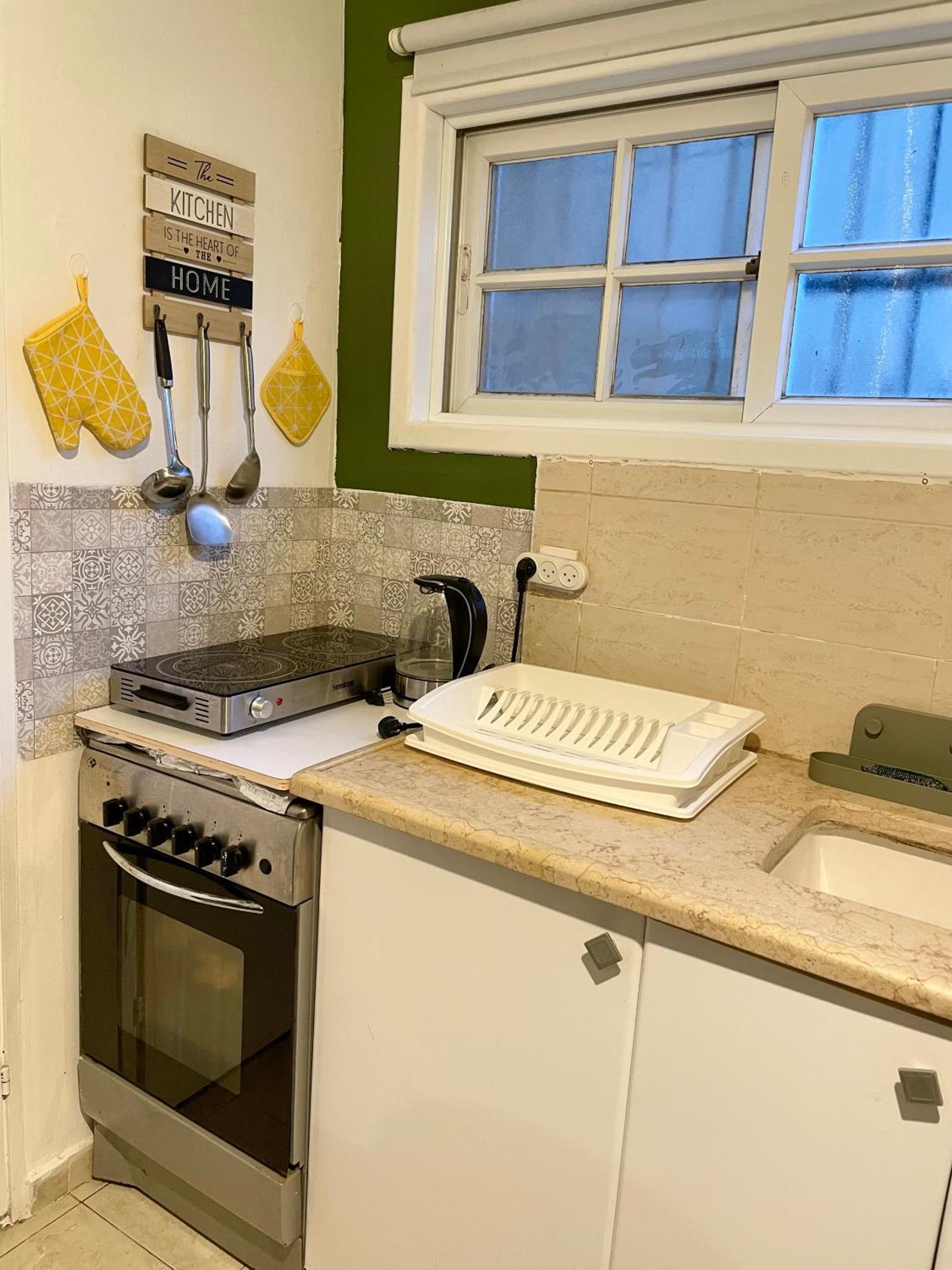 Dotan'S Boutique Apartments - By The Beach! Tel Aviv Eksteriør billede